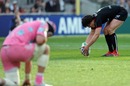 Toulouse fly-half David Skrela prepares to take a penalty