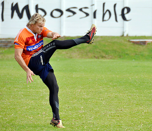 The Stormers' Joe Pietersen practices his kicking at training
