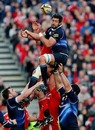 Leinster's Nathan Hines wins a lineout ball