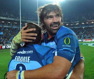 Victor Matfield and Fourie du Preez celebrate their Super 14 win, Bulls v Stormers, Super 14 final, Orlando Stadium, Soweto, Johannesburg, South Africa, May 29, 2010