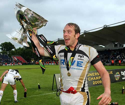 Alun Wyn Jones celebrates the Ospreys' victory over Leinster, Leinster v Ospreys, Magners League Grand Final, RDS, Ballsbridge, Dublin, Ireland, May 29, 2010