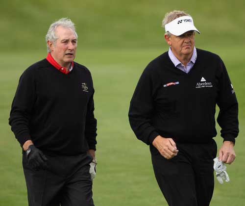 Wales legend Gareth Edwards joins Ryder Cup skipper Colin Montgomerie for a round of golf