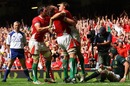 Wales celebrate Alun-Wyn Jones' late try