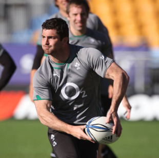 Rob Kearney looks to pass during Ireland's training session at Mt Smart Stadium, Auckland, New Zealand, June 8, 2010
