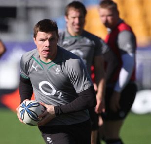 Brian O'Driscoll  runs with the ball during Ireland's training session at Mt Smart Stadium, Auckland, New Zealand, June 8, 2010
