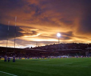 A general view of Carisbrook Stadium, Highlanders v Waratahs, Super 12, Carisbrook, Dunedin, New Zealand, May 3, 2003