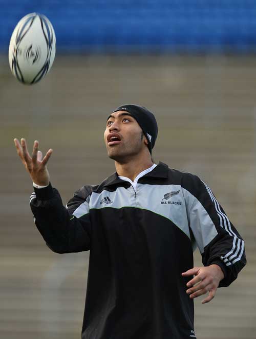 New Zealand's Victor Vito juggles the ball