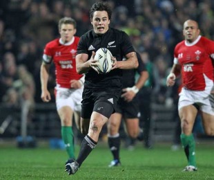 New Zealand's Zac Guildford injects some pace into an attack, New Zealand v Wales, Waikato Stadium, Hamilton, New Zealand, June 26, 2010