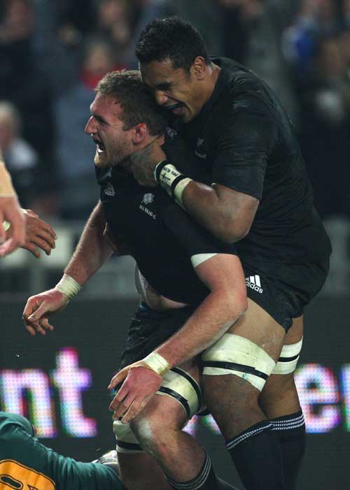 Further cheer for the All Blacks after Kieran Read touches down