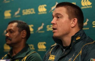 South Africa skipper John Smit and coach Peter De Villiers talk to the media at the Duxton Hotel, Wellington, New Zealand, July 13, 2010