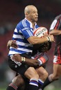 Western Province fullback Conrad Jantjies claims a high ball