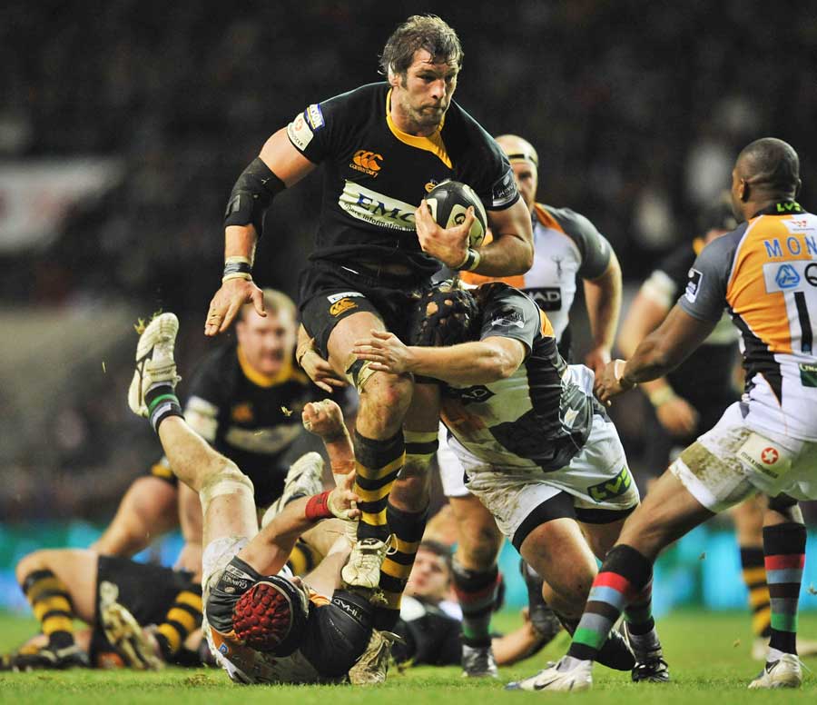 Wasps' Simon Shaw takes the attack to Harlequins