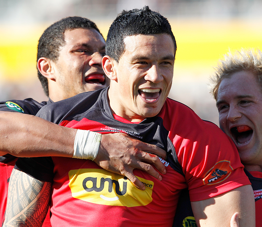 Sonny Bill Williams celebrates his try with Canterbury team-mates