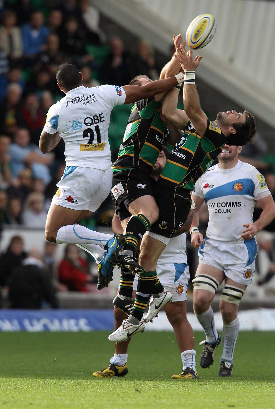 Northampton and Exeter compete for a high ball