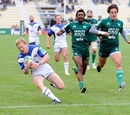 Tom Biggs touches down for Bath