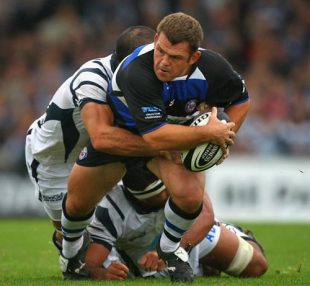  Lee Mears of Bath is tackled by Kevin Maggs and Haydn Thomas of Bristol during the Guinness Premiership match between Bristol and Bath at the Memorial Stadium in Bristol, England on September 7, 2008.