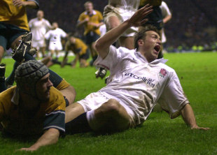 England wing Dan Luger beats the cover to score, England v Australia, Twickenham, November 18, 2000