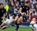 New Zealand's Sonny Bill Williams stretches the England defence