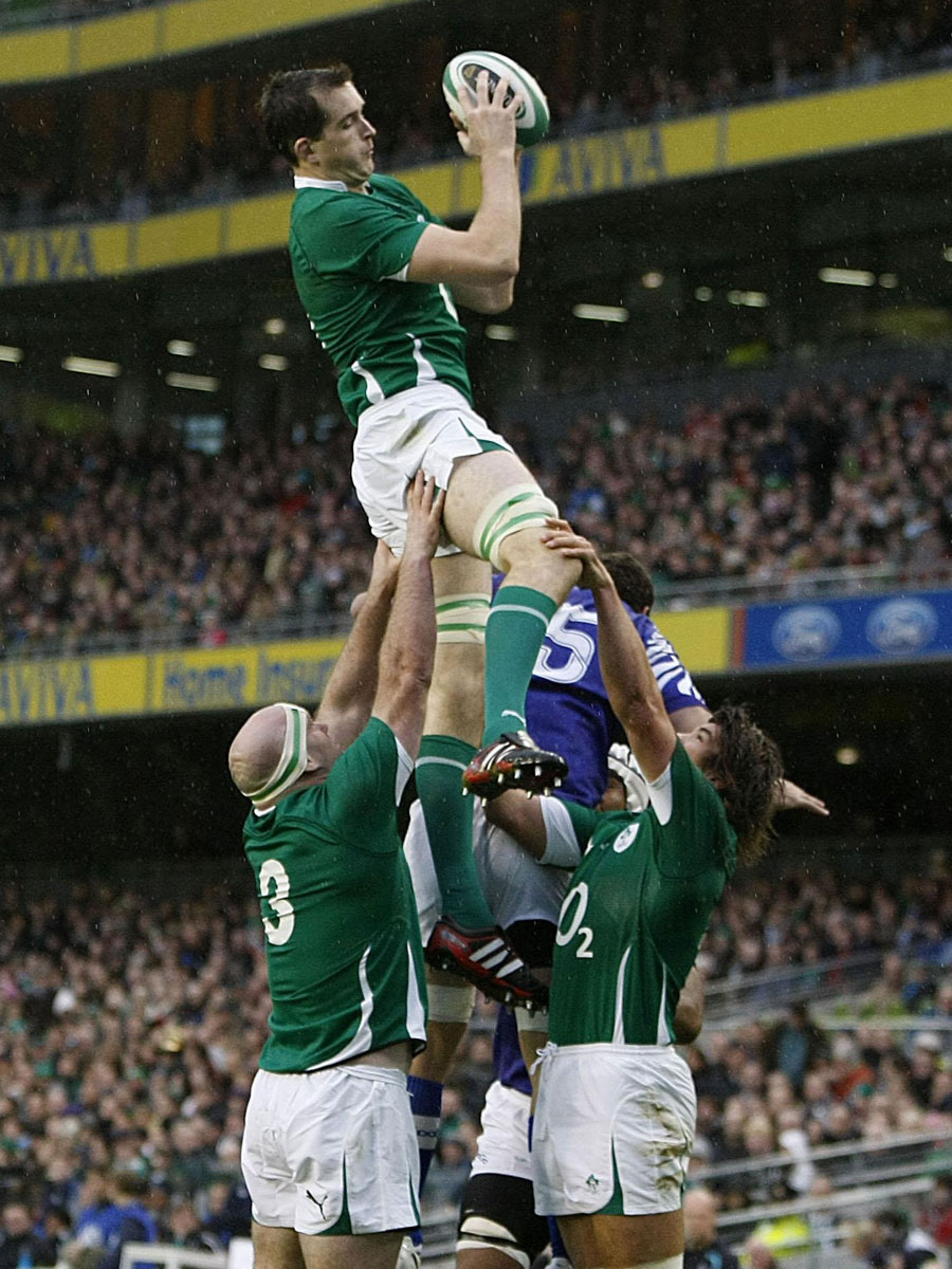 Devin Toner claims the lineout