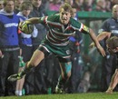 Leicester's Billy Twelvetrees exploits a gap in the Quins defence