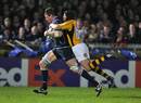 Leinster's Malcolm O'Kelly is tackled by Wasps' Danny Cipriani
