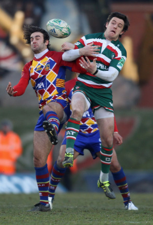 Leicester's Matt Smith (right) and Perpignan's Joffrey Michel compete for a high ball, Leicester Tigers v Perpignan, Heineken Cup, Welford Road, Leicester, England, December 19, 2010