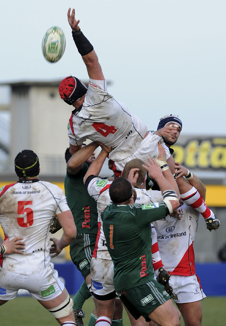 Ulster's Johan Muller fails to take the lineout ball against Aironi