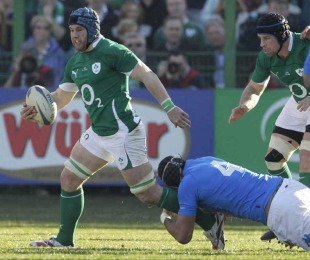 Ireland's Sean O'Brien tries to break out of a tackle against Italy, Italy v Ireland, Six Nations, Stadio Flaminio, Rome, Italy, February 5, 2011