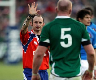 Referee Romain Poite urges Ireland to retreat, Italy v Ireland, Six Nations Championship, Stadio Flaminio, Rome, Italy, February 5, 2011