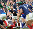 France scrum-half Morgan Parra whips the ball wide