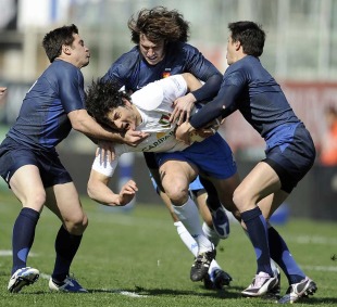 Italy's Alessandro Zanni is wrapped up by the France defence, Italy v France, Six Nations, Stadio Flaminio, Rome, Italy, March 21, 2009