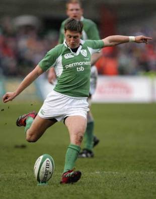 Ireland fly-half Ronan O'Gara kicks for goal against Scotland at Lansdowne Road, March 11 2006