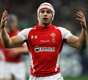 Wales wing Leigh Halfpenny shows his frustration