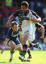 Harlequins No.8 Nick Easter at full pace 
