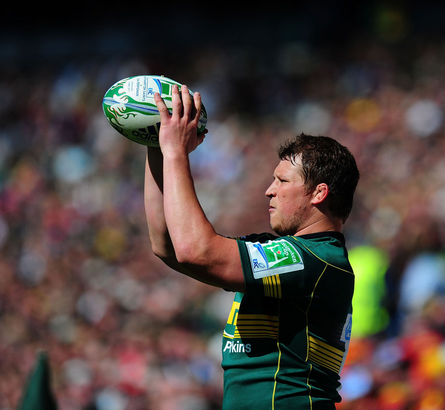 Northampton hooker Dylan Hartley prepares to take a lineout