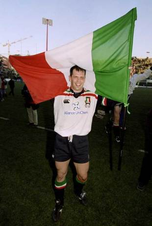 Alessandro Troncon celebrates after Italy's win over Scotland at the Stadio Flaminio, February 5 2000