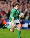 Brian O'Driscoll springts in for one of his three scores