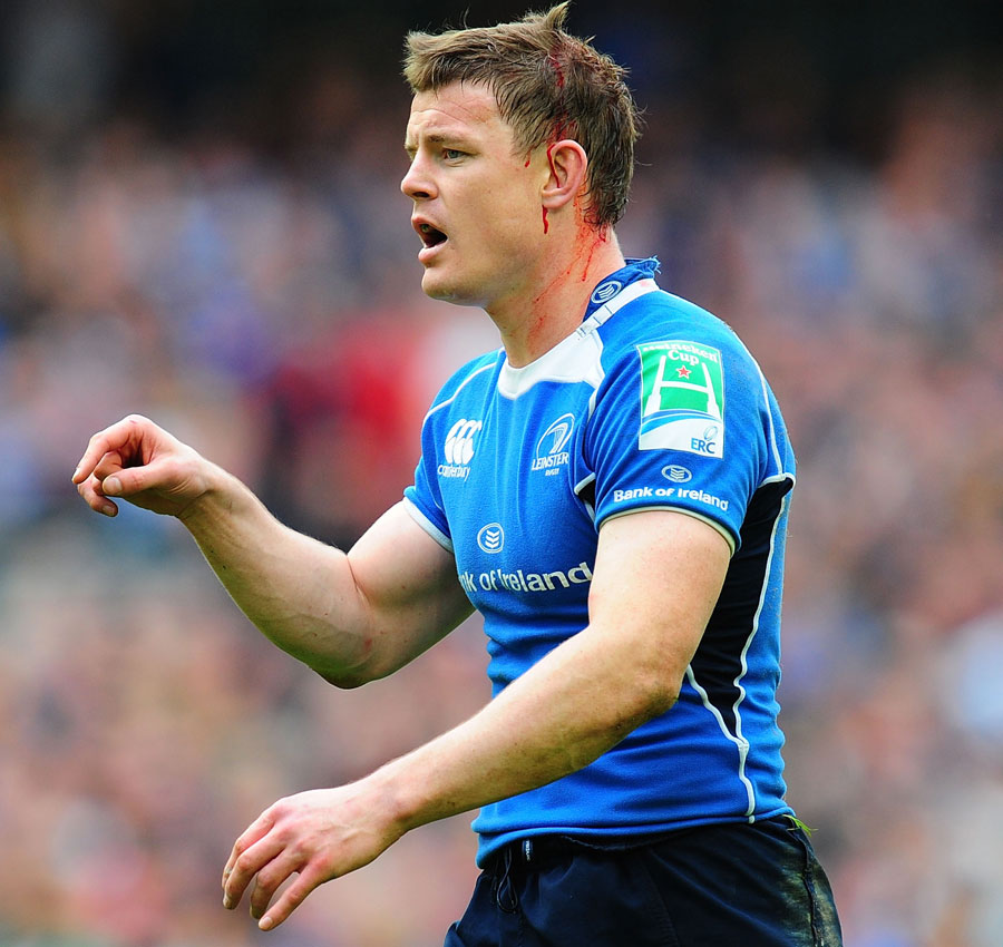 Leinster's Brian O'Driscoll directs play