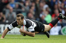 The Barbarians' Tim Visser dives in to score his second try