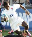England's Christian Wade crosses for a try