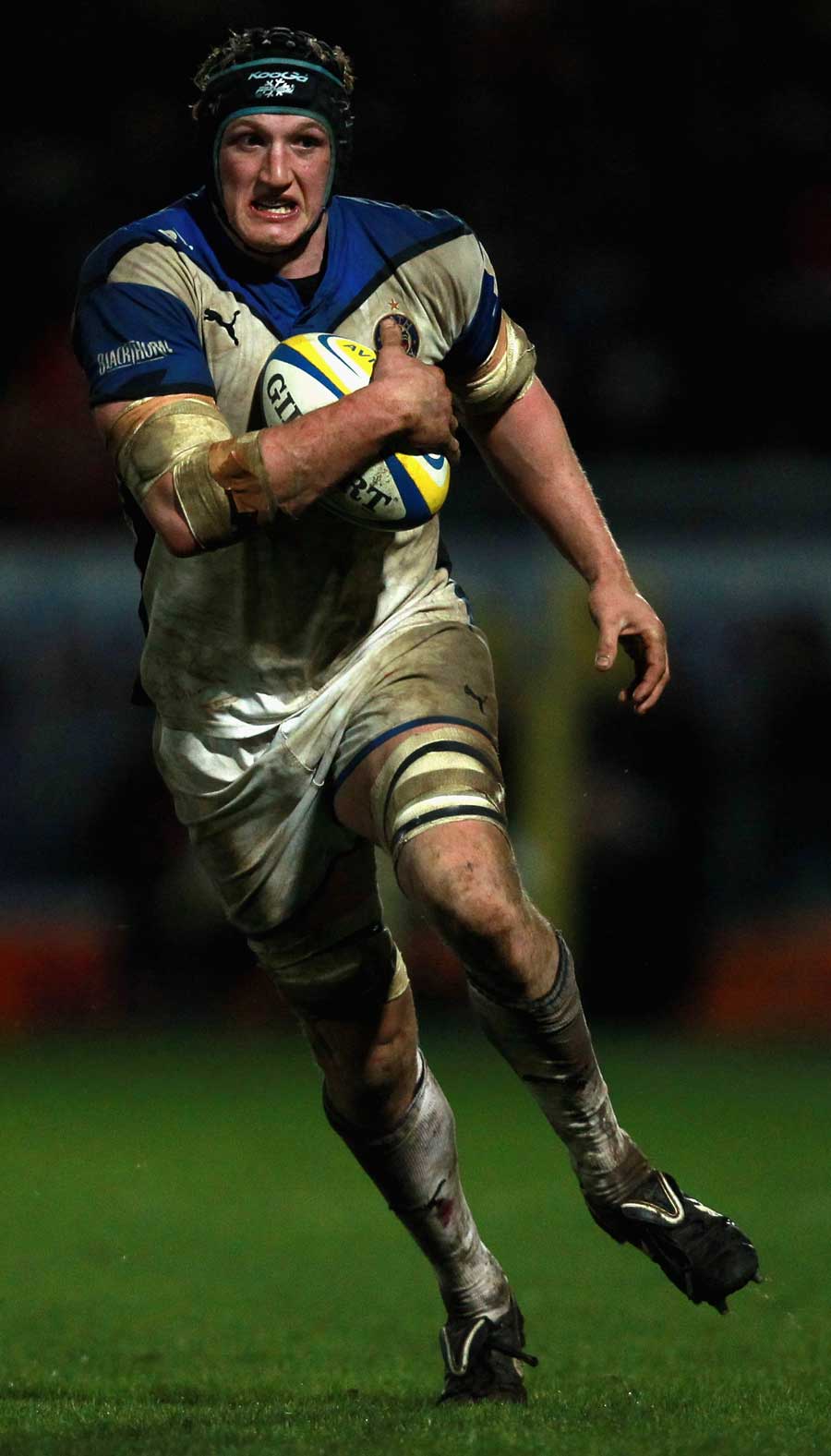 Bath's Hooper leads from the front against Exeter
