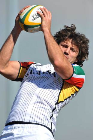 Ryan Kankowski takes the ball during Springboks training, Hyde Park High School, Johannesburg, South Africa, July 12, 2011