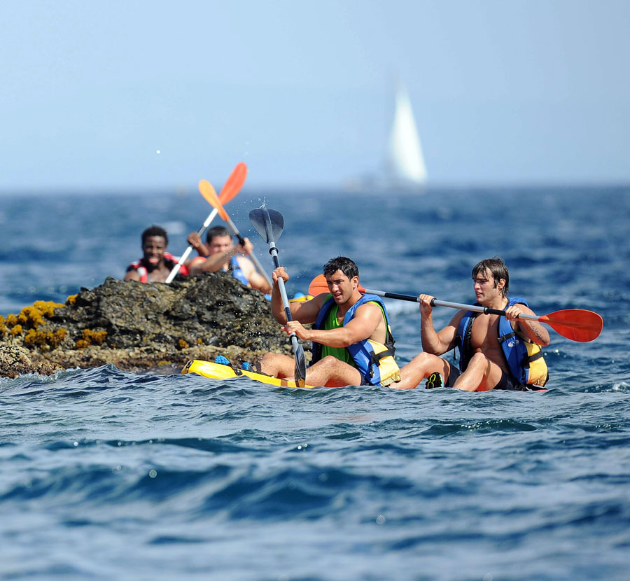Maxime Mermoz (L) and Alexis Palisson (R) partake in some canoeing