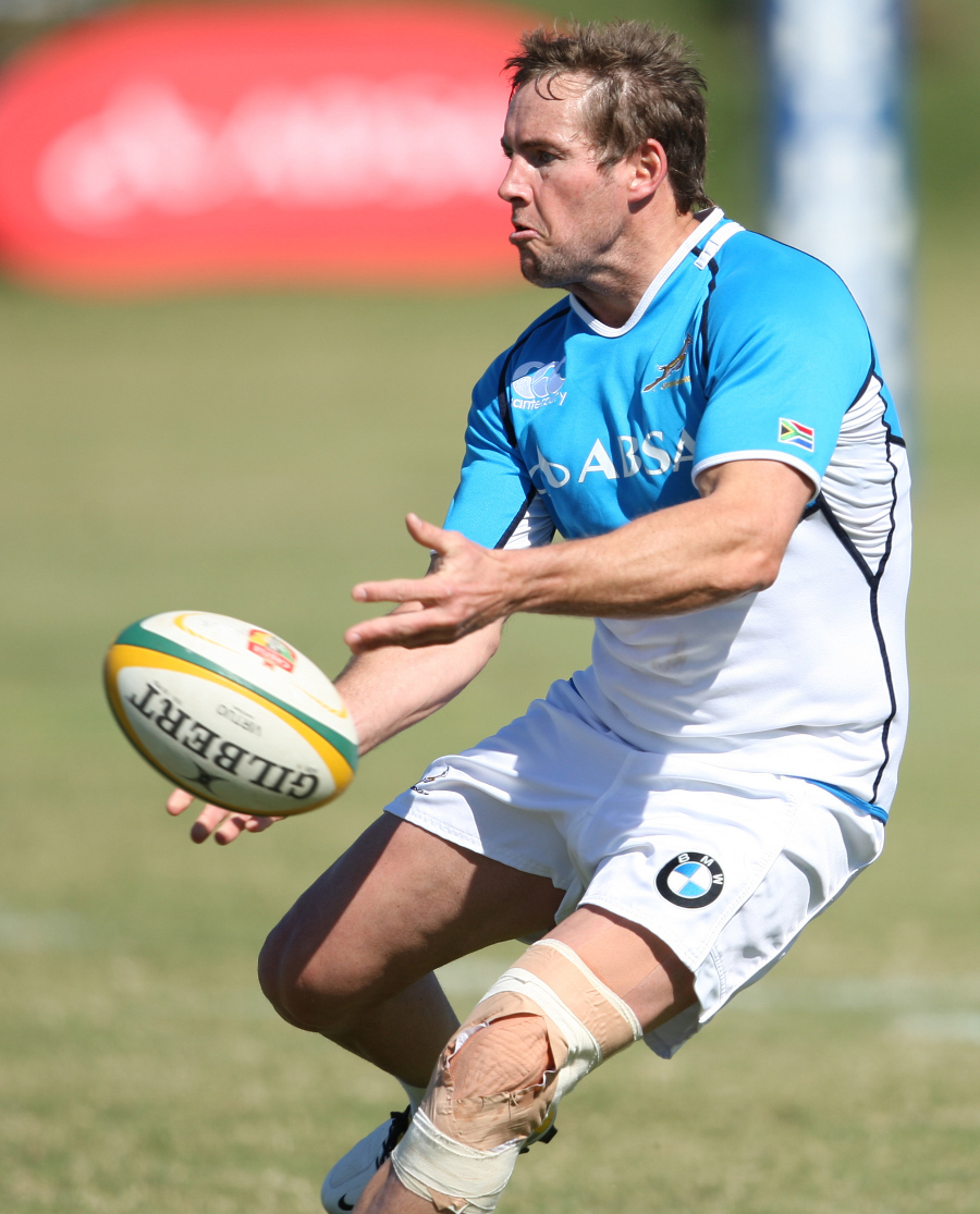 South Africa's Butch James looks to switch the ball during training