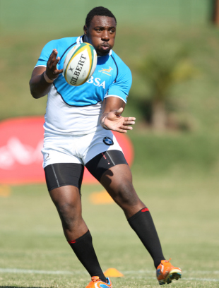 South Africa's Tendai Mtawarira spins the ball on, South Africa training, Northwood High School, Durban, South Africa, August 9, 2011