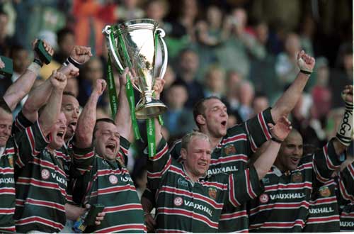 Leicester lift the Heineken Cup following victory over Stade Francais