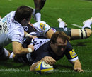 Sale's Henry Thomas touches down against London Irish