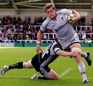 Leicester's Ed Slater breaks a tackle to score, Newcastle Falcons v Leicester Tigers, Aviva Premiership, Kingston Park, Newcastle, England, September 17, 2011