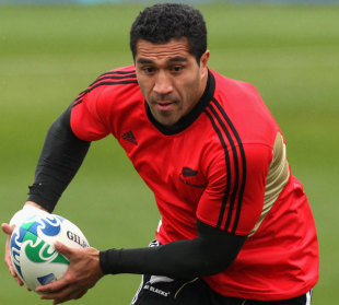 All Blacks fullback Mils Muliaina carries the ball in training, Christchurch, New Zealand, September 19, 2011