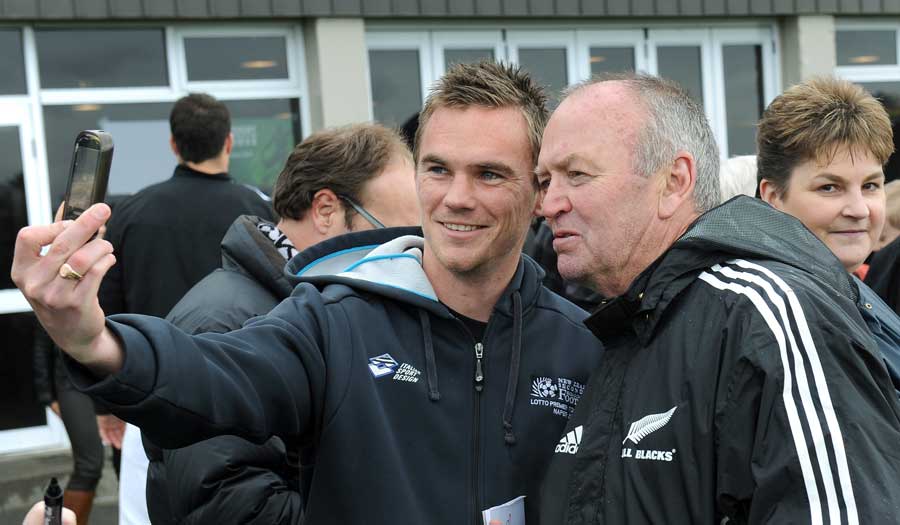 All Blacks coach Graham Henry meets some fans 